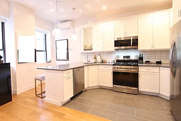 Rented by True Lofts New York LLC