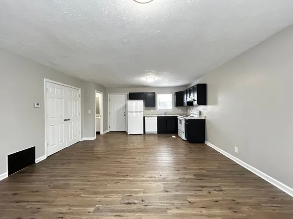 408 Bainbridge Ct, Lexington, KY