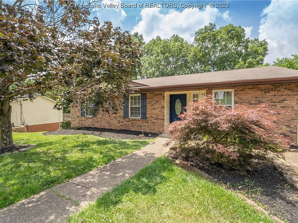 1st image of 103 Dogwood Ln