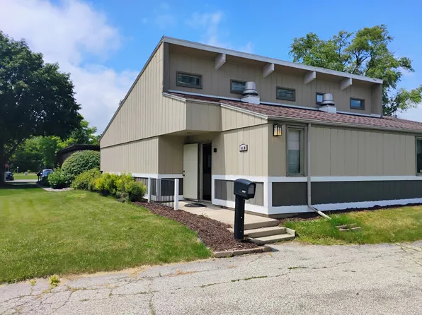 6410 Normandy Dr, Saginaw, MI 48638