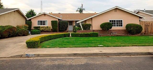 1st image of 230 Bel Air Ct