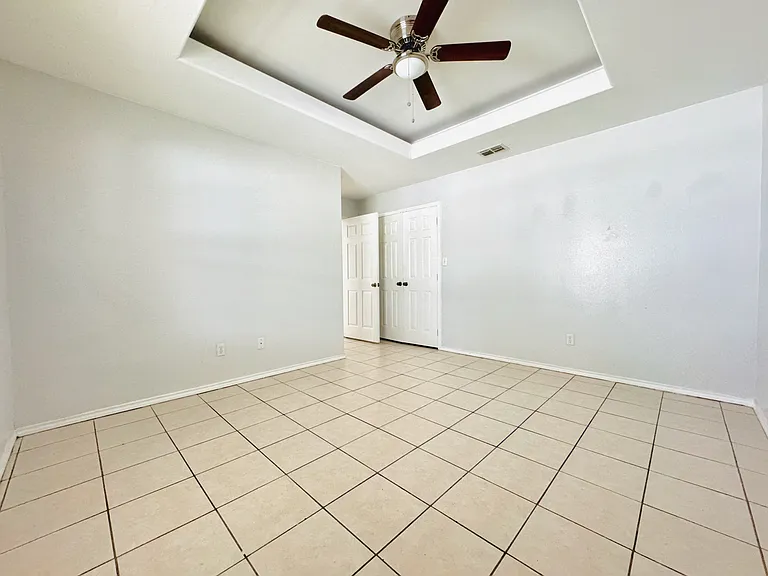1409 Prosperity Dr #2 — Photo 10