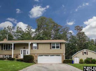 154 Three Hill Rd, Spring Grove, PA 17362