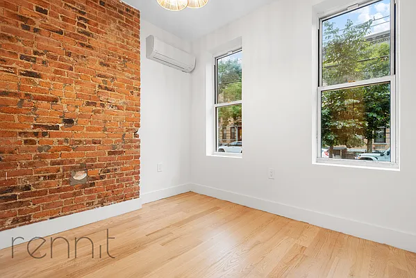 Rented by Rennit Inc. | media 5