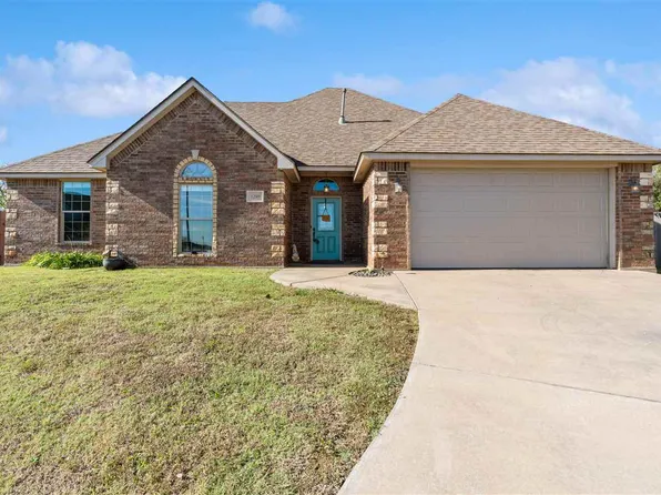 1209 Red Rock Dr, Elgin, OK 73538