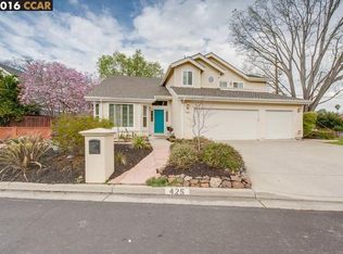 425 Grand Oak Ct, Walnut Creek, CA 94598
