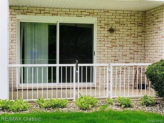 5th image of 38204 Ann Arbor Trl #2