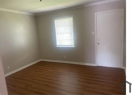 5th image of 800 Maysville Rd NE APT 6