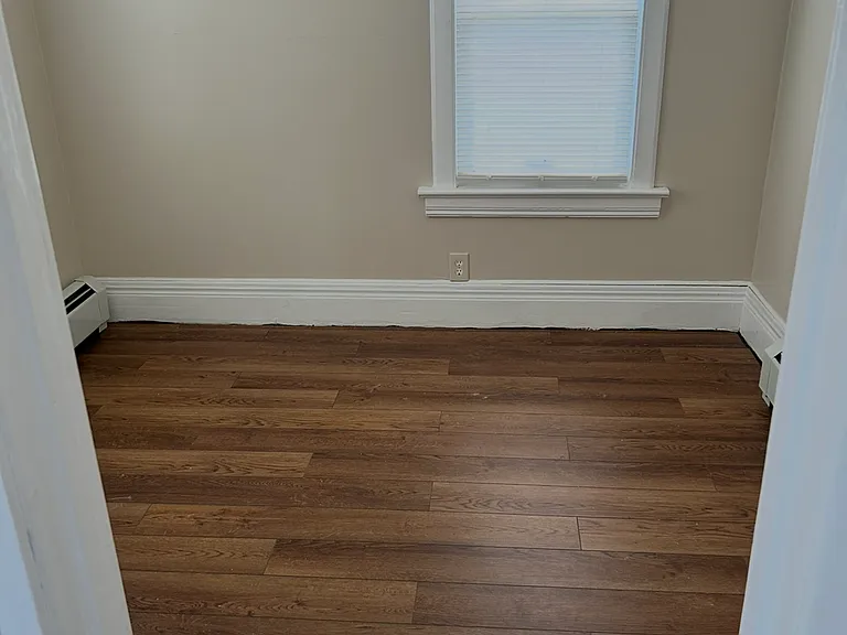 140 Winchester St — Photo 5