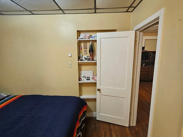 256 S Evaline St #2 — Photo 15