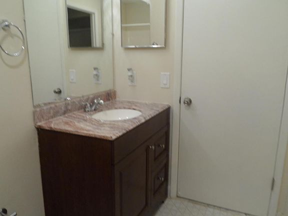 5th image of 547 Augusta Dr #11702