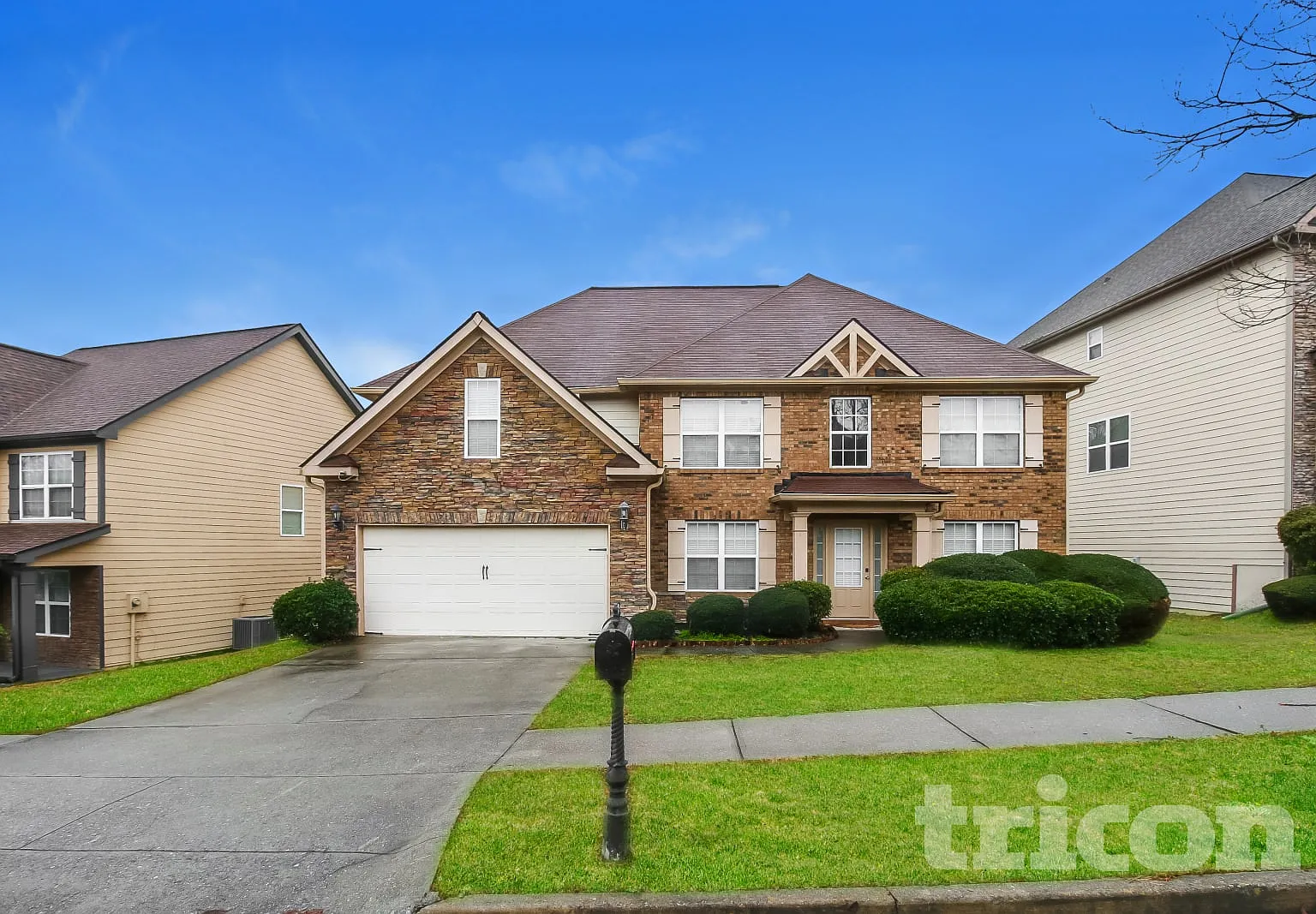1289 Avington Glen Dr Lawrenceville GA — Photo 1