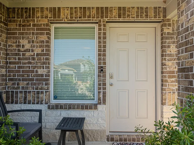 5108 Marcasca Dr — Photo 3