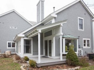 2 Walnut Ct, Rockland, MA 02370