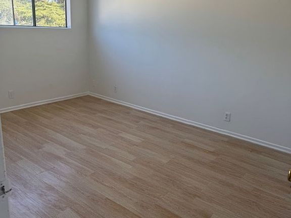 3rd image of 17713 Kingsbury St APT 11