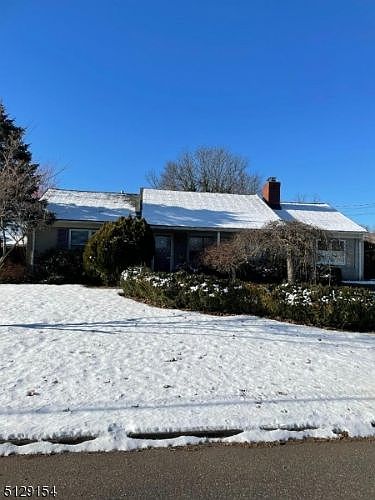 2nd image of 61 George Ave