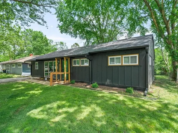 10915 Ewing Ave, Kansas City, MO 64134