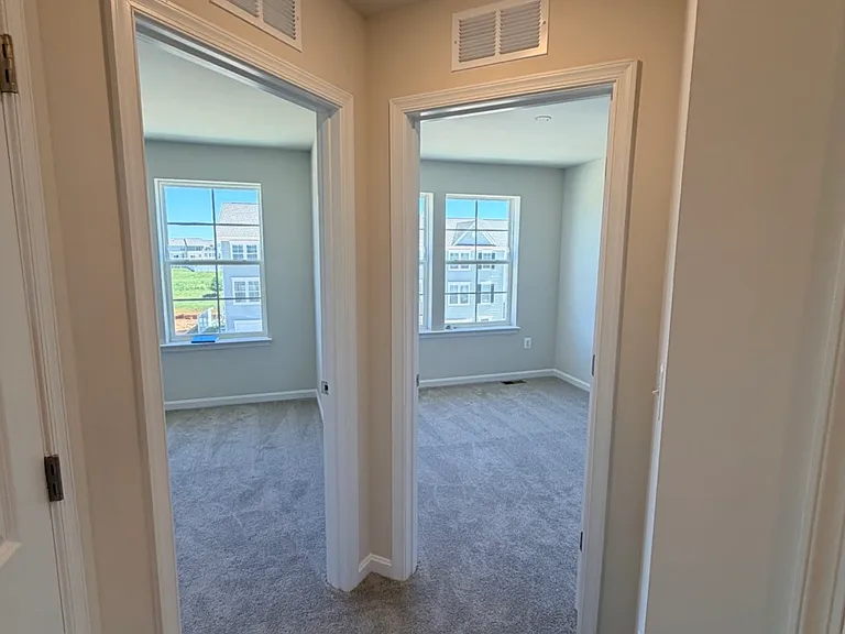 436 Seeback Dr — Photo 40