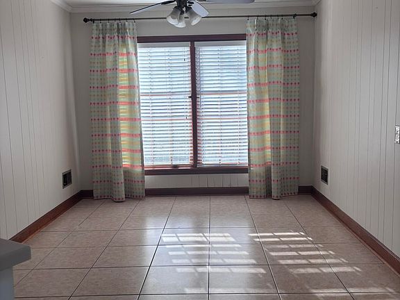 4th image of 1549 Bennett Cir