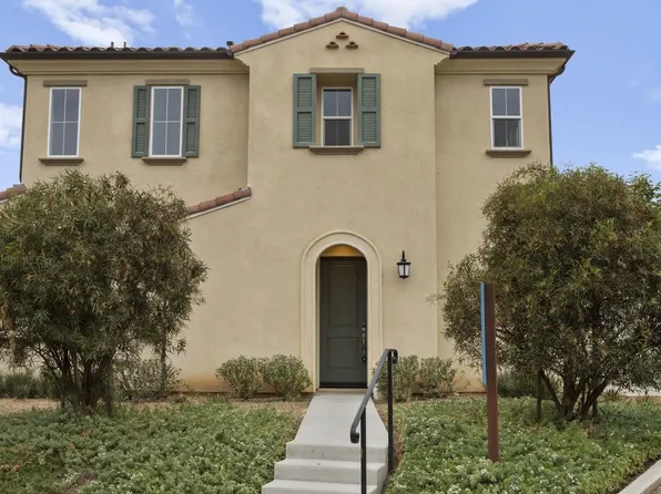 27778 Heritage Ln, Valley Center, CA 92082