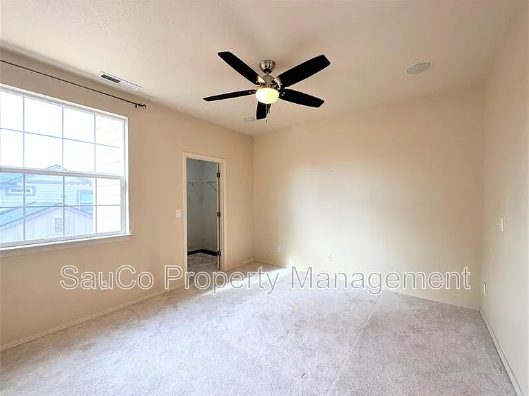 1867 NE Ashberry Dr #1 — Photo 9