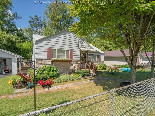 105 Franklin Ave, Saint Albans, WV 25177