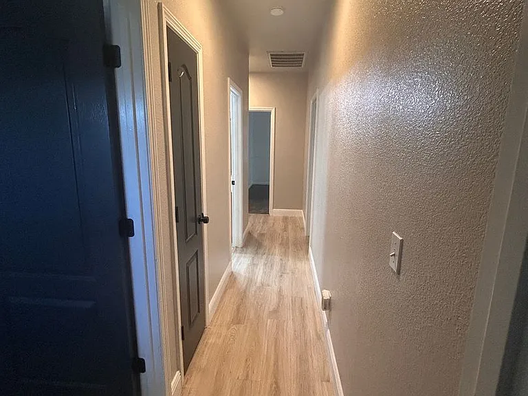 1519 Castoro Way — Photo 18