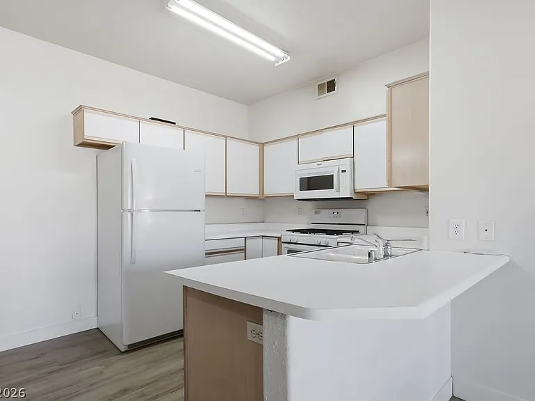 5751 E Hacienda Ave #288 — Photo 5