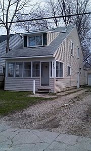 2nd image of 1813 Belford St