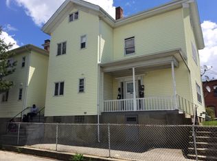 278 Franklin St #2N, Fall River, MA 02720