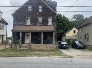 910 Belleville Ave, New Bedford, MA 02745