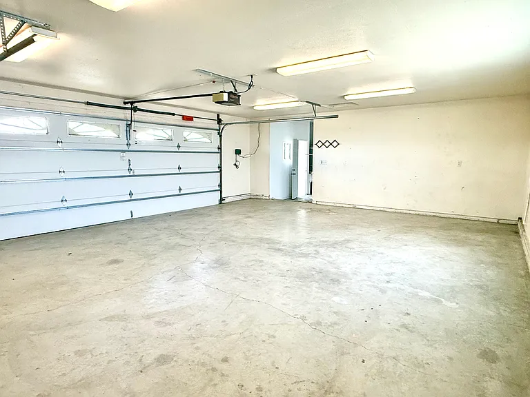 28351 Mace Blvd — Photo 23