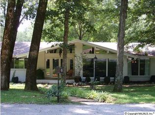 1904 Cedar Ridge Rd SE, Huntsville, AL 35801