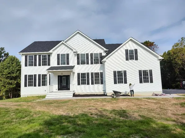18 Meadow Ridge Rd, Columbia, NJ 07832