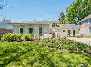 520 Mills St, Hinsdale, IL 60521