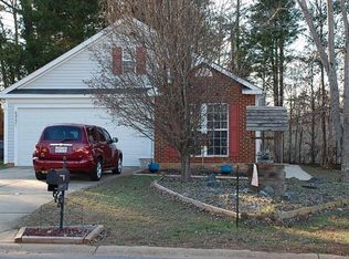 6925 Alanbrook Rd #166, Charlotte, NC 28215