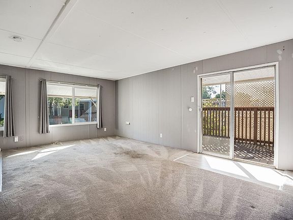 4th image of 110 Coronado Circle