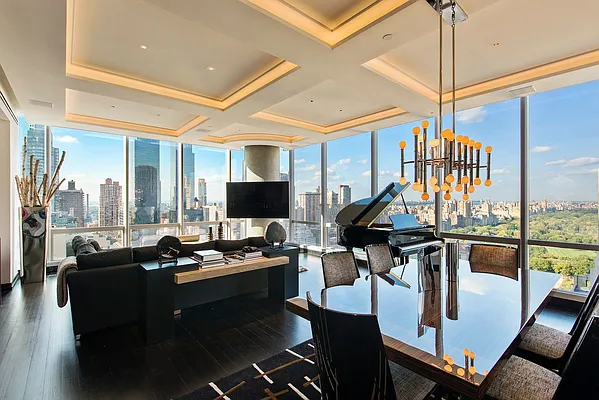 Sold by Nest Seekers International | media 44