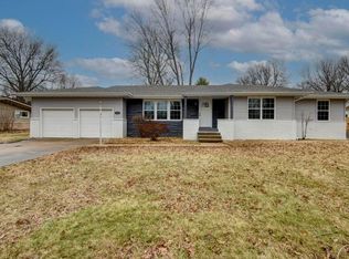 2343 E Langston St, Springfield, MO 65804