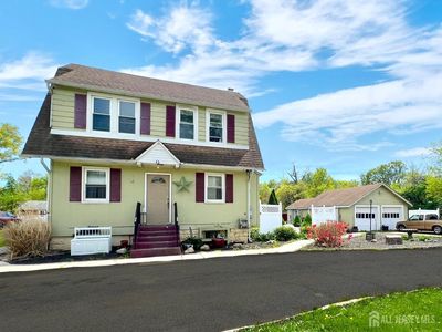 53 School St, Piscataway, NJ, 08854