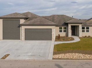 11738 W Pinewood River Ln, Star, ID 83669