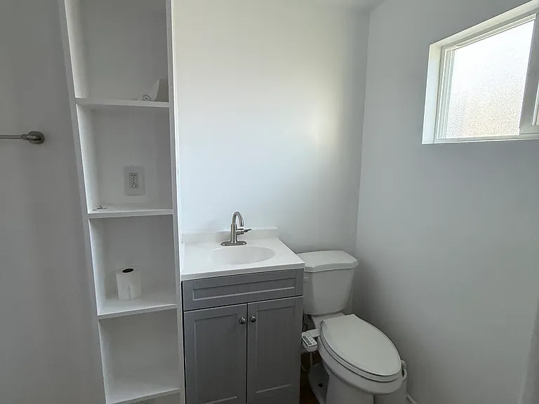 6730 Arlington Ave #B — Photo 2
