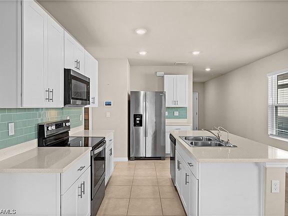 3rd image of 8809 Swell Brooks Ct