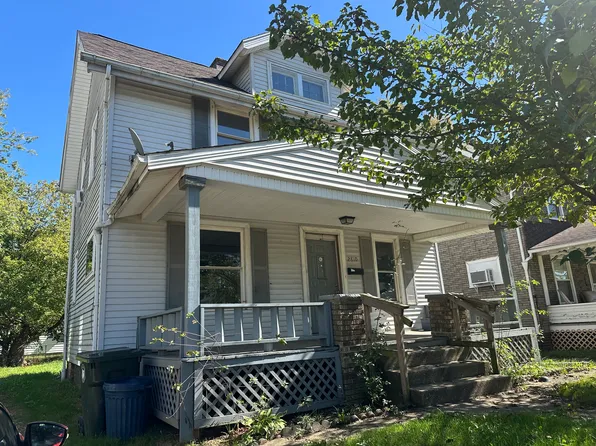 2810 Daleford Ave NE, Canton, OH 44705