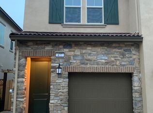 477 E Tigerlily Ct, Tracy, CA 95391