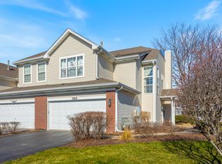 1919 Golden Gate Ln, Naperville, IL 60563