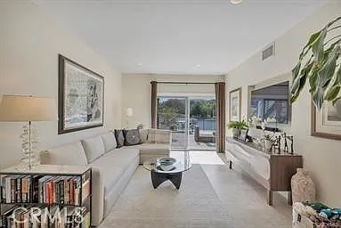 4645 Park Mirasol — Photo 31