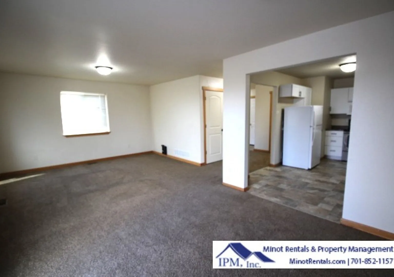 304 5th Ave W — Photo 3