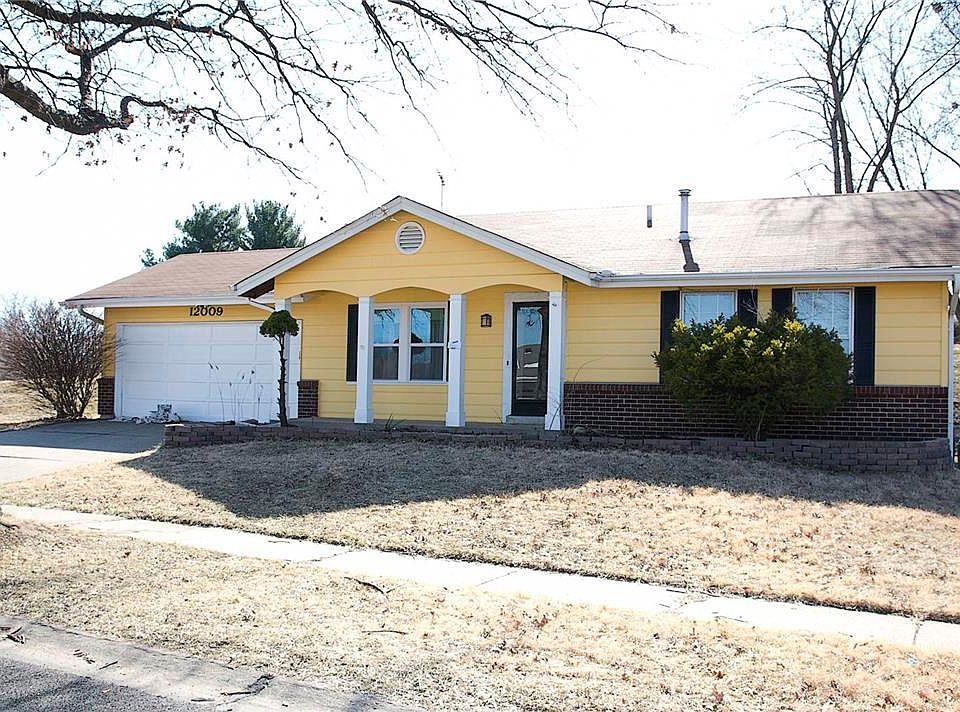 1st image of 12009 El Camara Dr