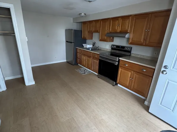 12 Knox St, Rockland, ME